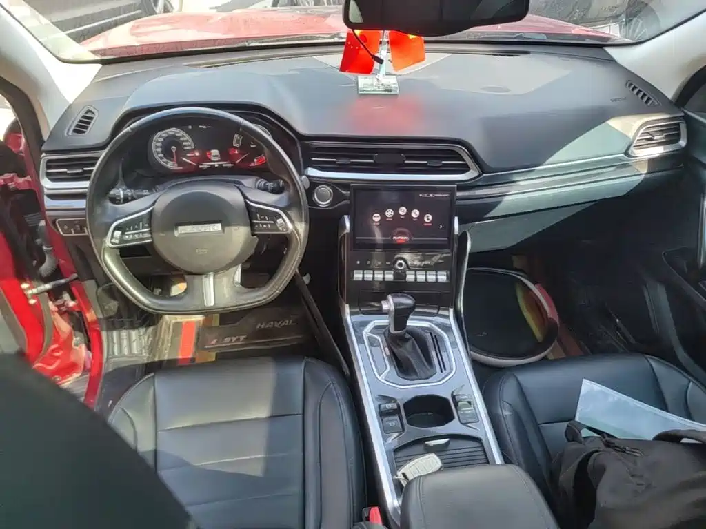 Фото 14 - Haval F5