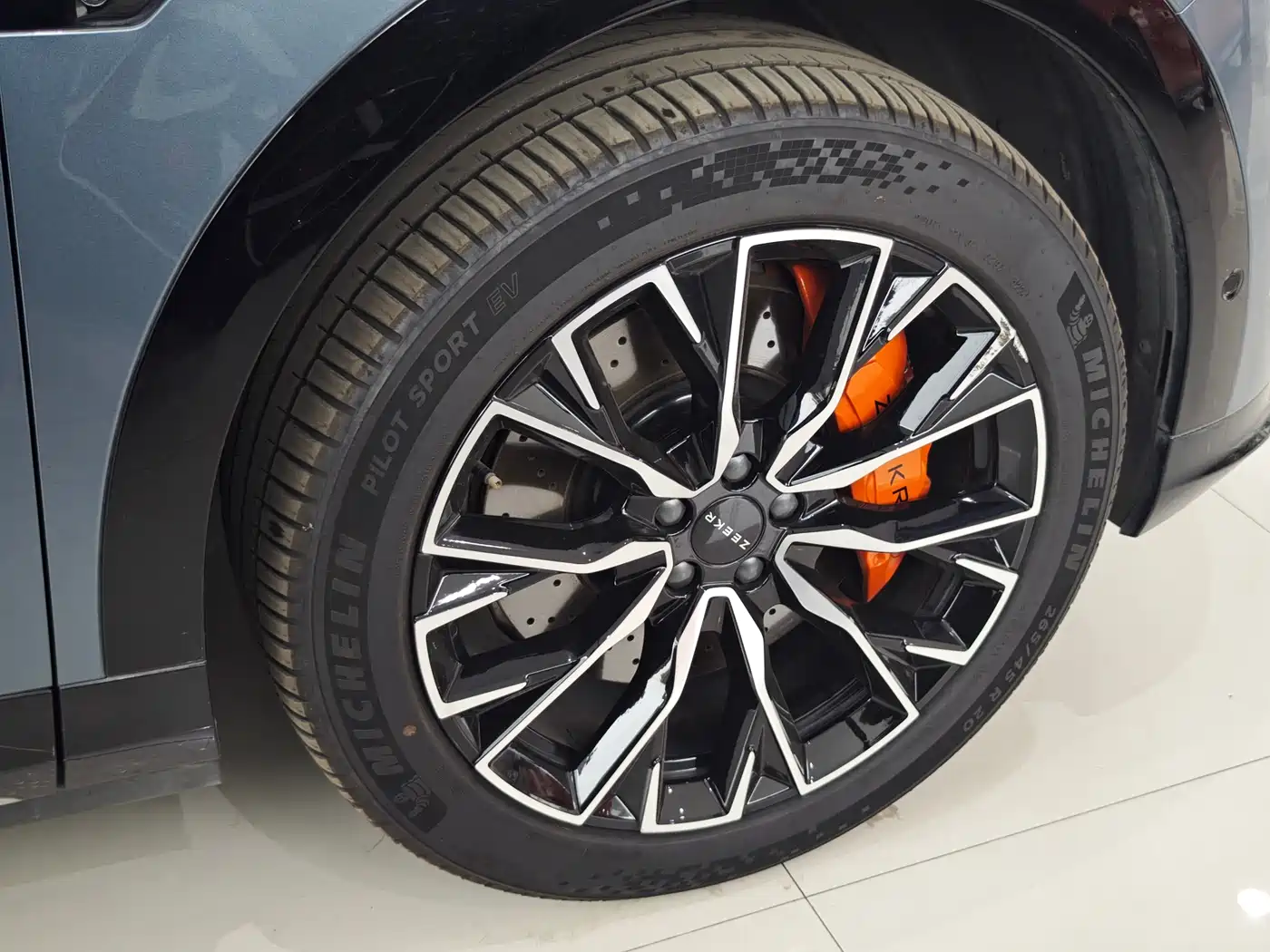 ZEEKR EXTREME KRYPTON 7X