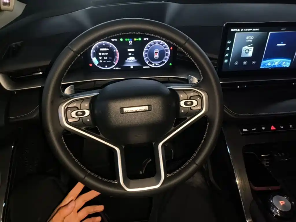 Photo 11 - Haval H6