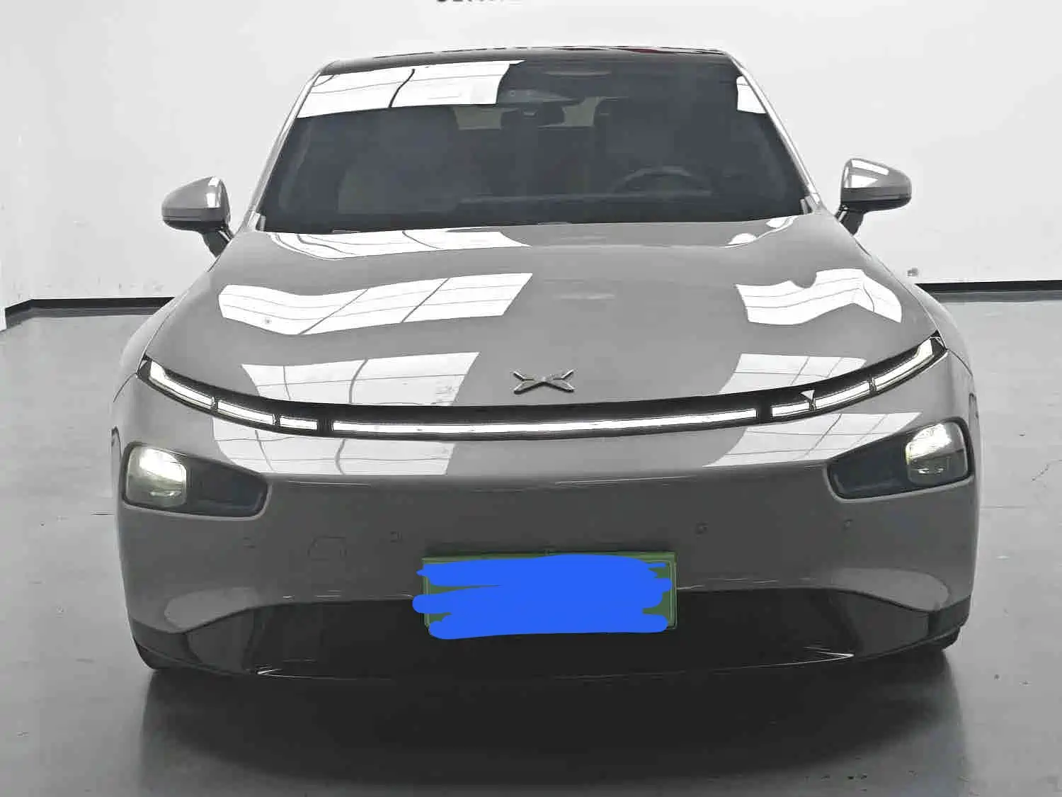 Фото 2 - XPeng P7