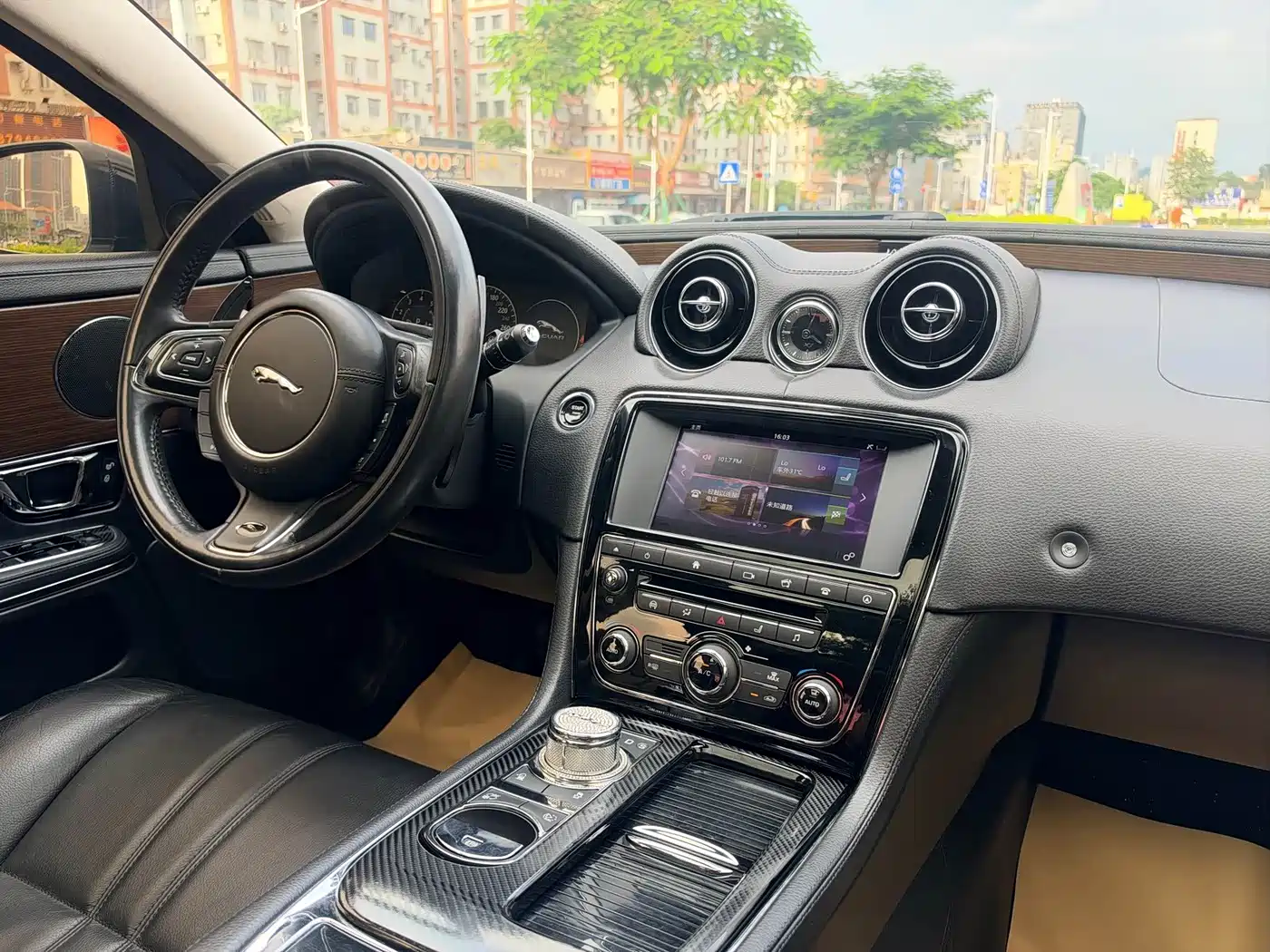 Jaguar XJ 2018 2016 XJL 3.0 SC 2WD Elegance Business Edition
