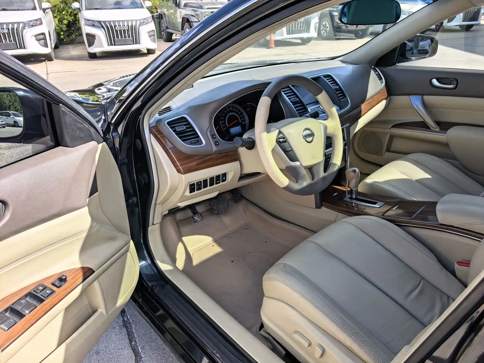 Фото 4 - Nissan Teana
