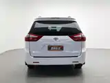 صورة 4 - Toyota Sienna