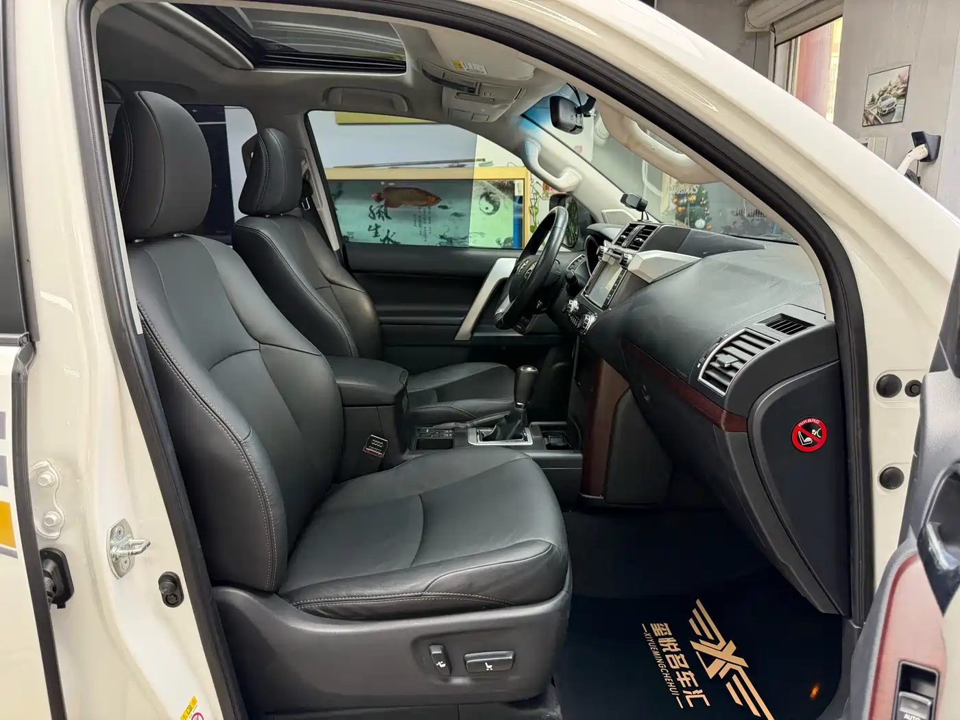 Toyota Prado 2014 4.0L Automatic TX-L фото 31