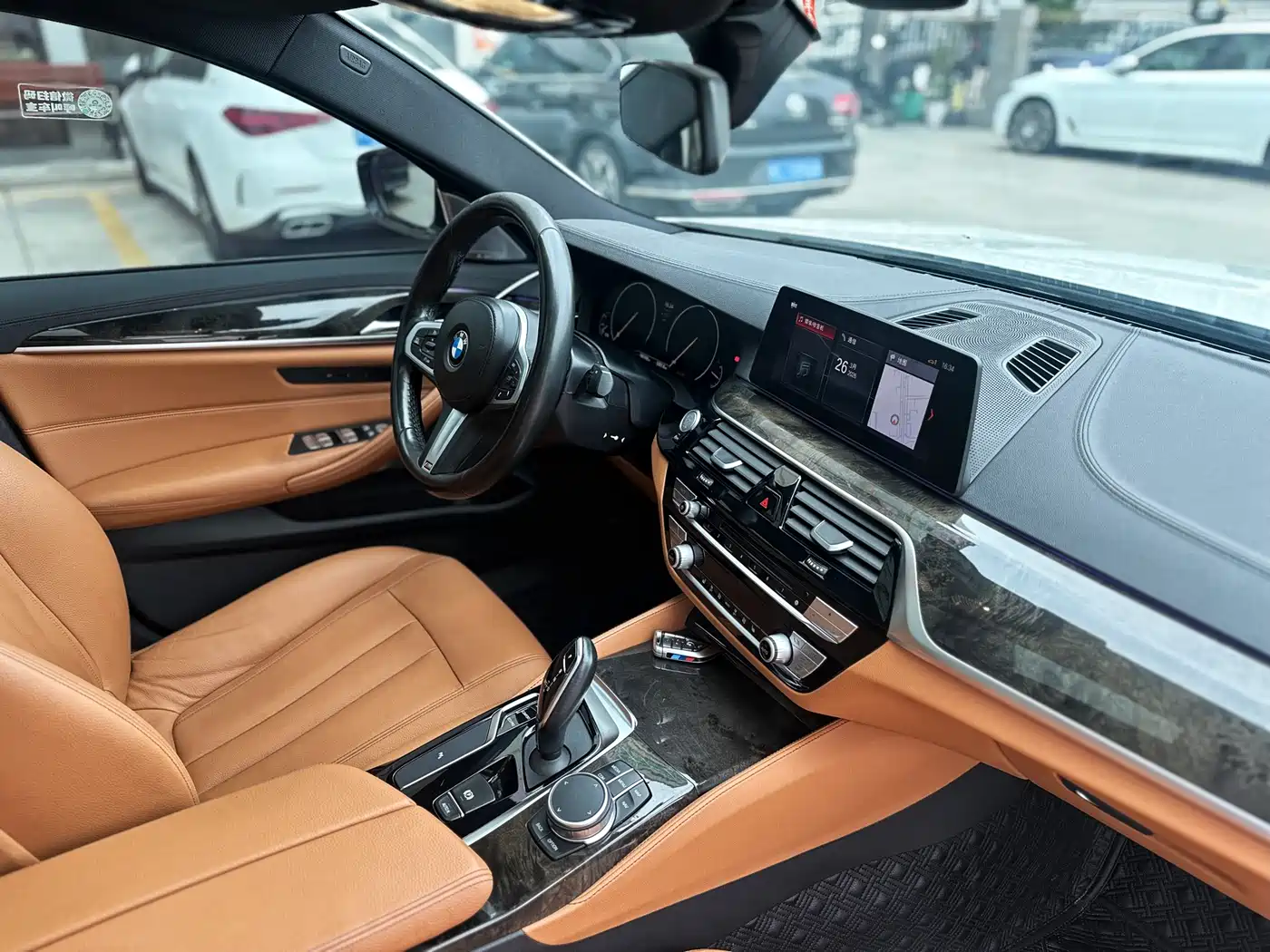 BMW 5 Series 2019 530Li Leading M Sport Package фото 9
