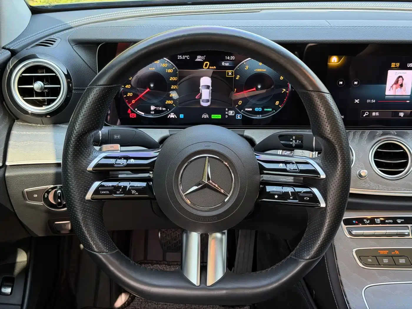 Mercedes-Benz E-Class 2021 E 350 L 4MATIC Sport фото 18