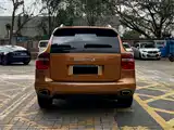Photo 10 - Porsche Cayenne