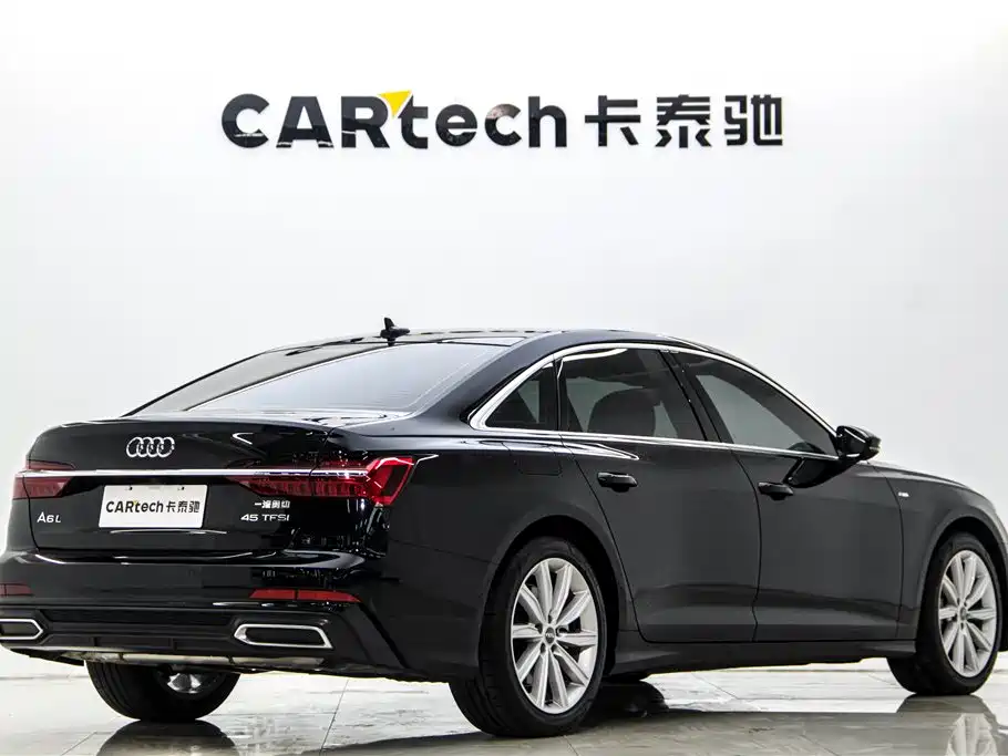 Audi A6L 2021 45 TFSI Exclusive Sport фото 5
