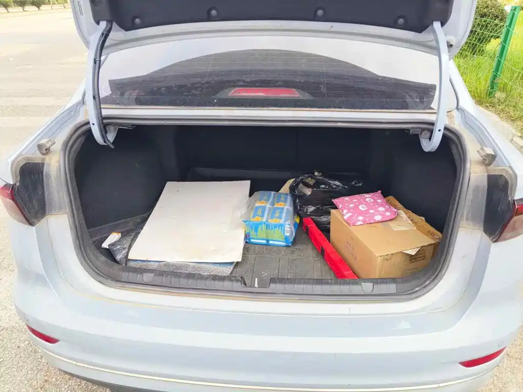 Фото 5 - Geely Emgrand