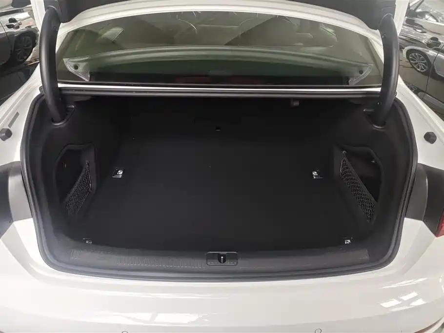 Audi A4L 2019 40 TFSI Fashion (China VI) фото 4