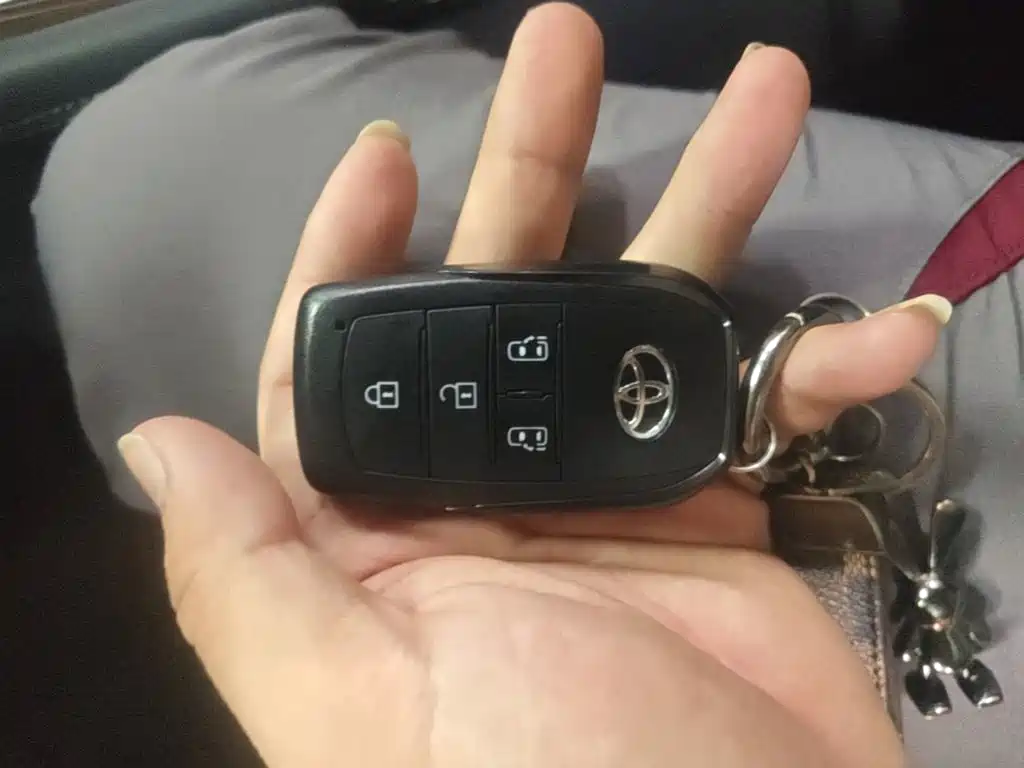 Toyota Sienna 2026 2026 Model 2.5L Hybrid 2WD Comfort Edition