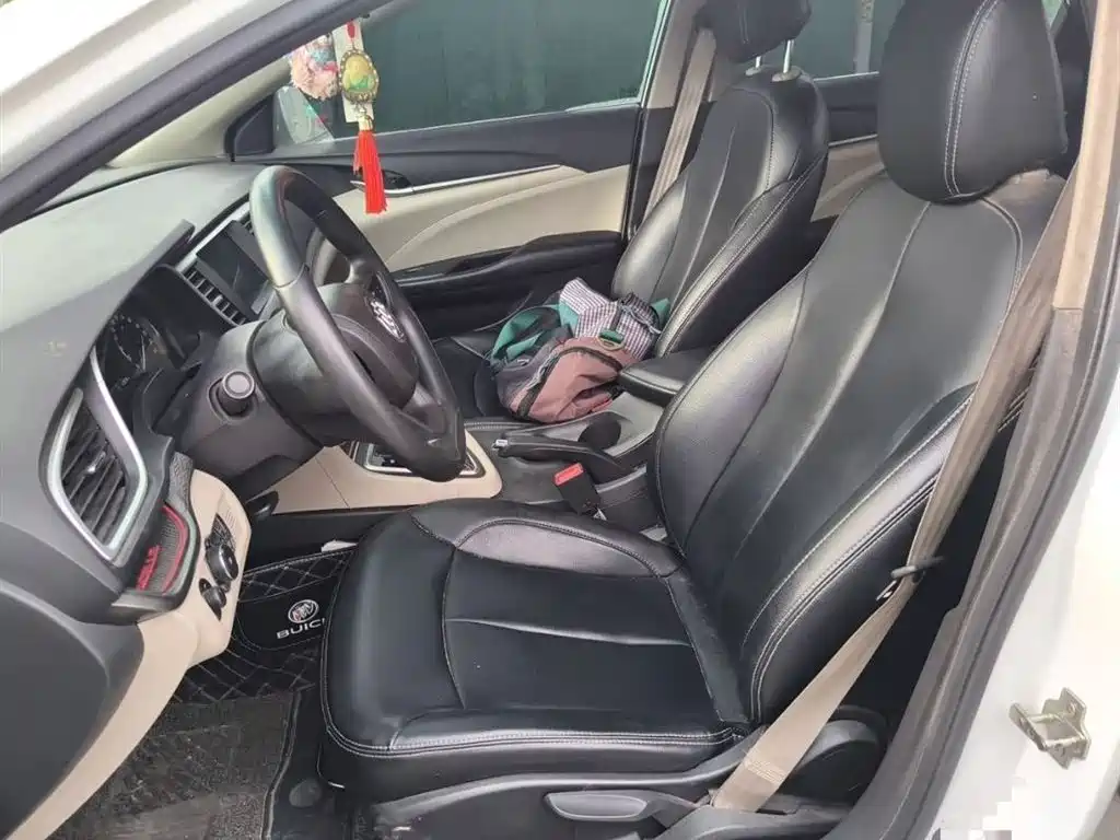Buick Excelle 2015 15N Automatic Elite фото 12