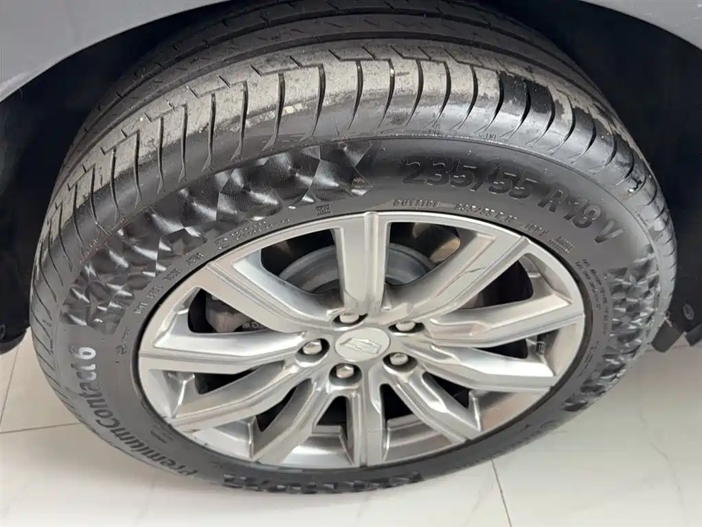 Cadillac XT4 2018 28T FWD Leading Edition фото 21