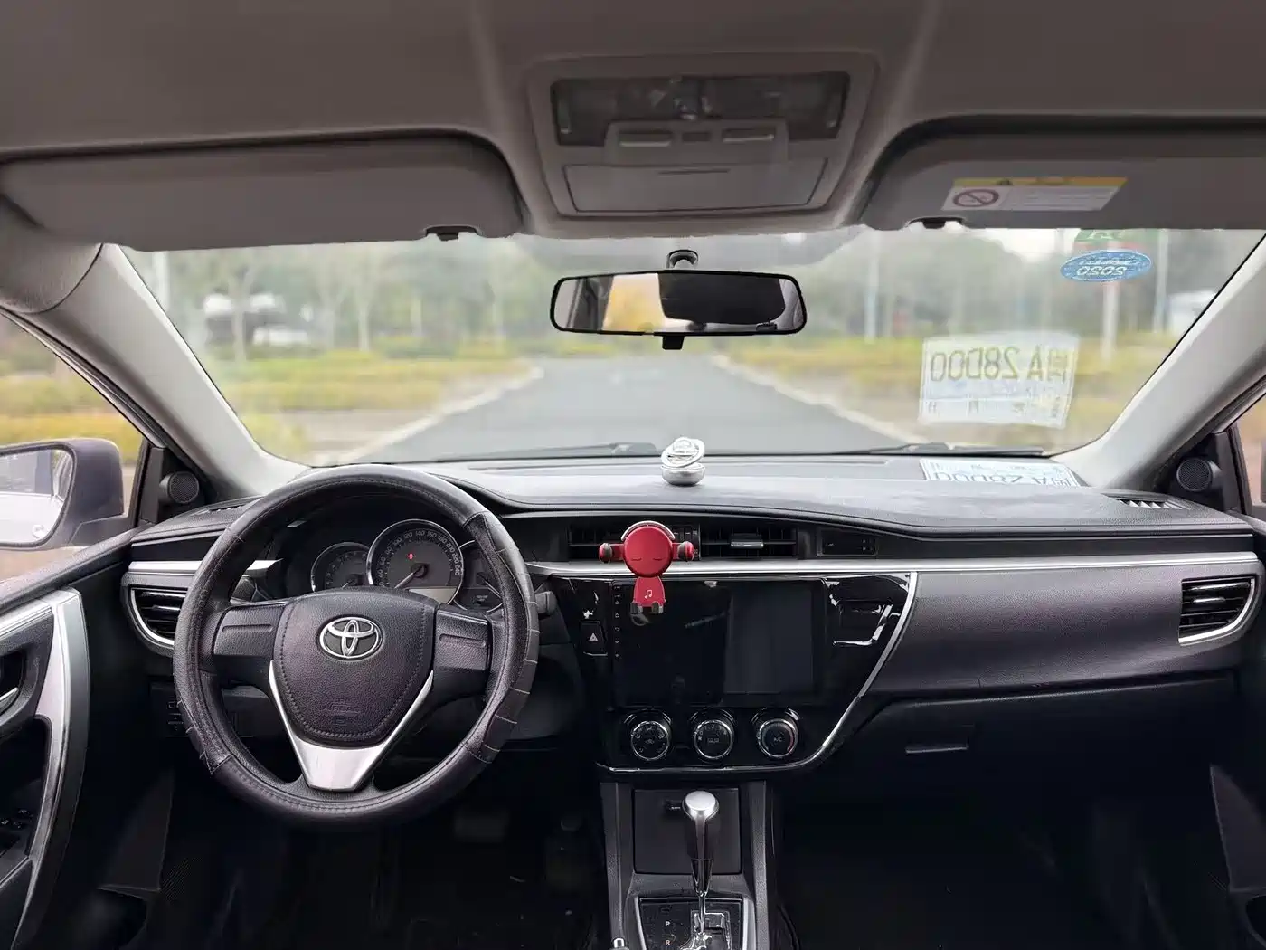 Toyota Corolla 2014 1.6L CVT GL фото 7