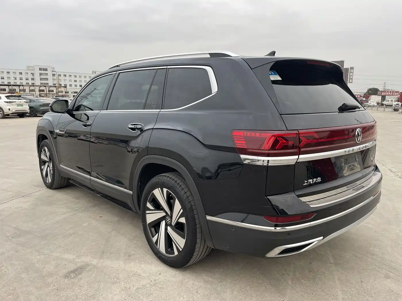 Volkswagen Teramont 2023 380TSI AWD Premium Luxury Edition фото 25