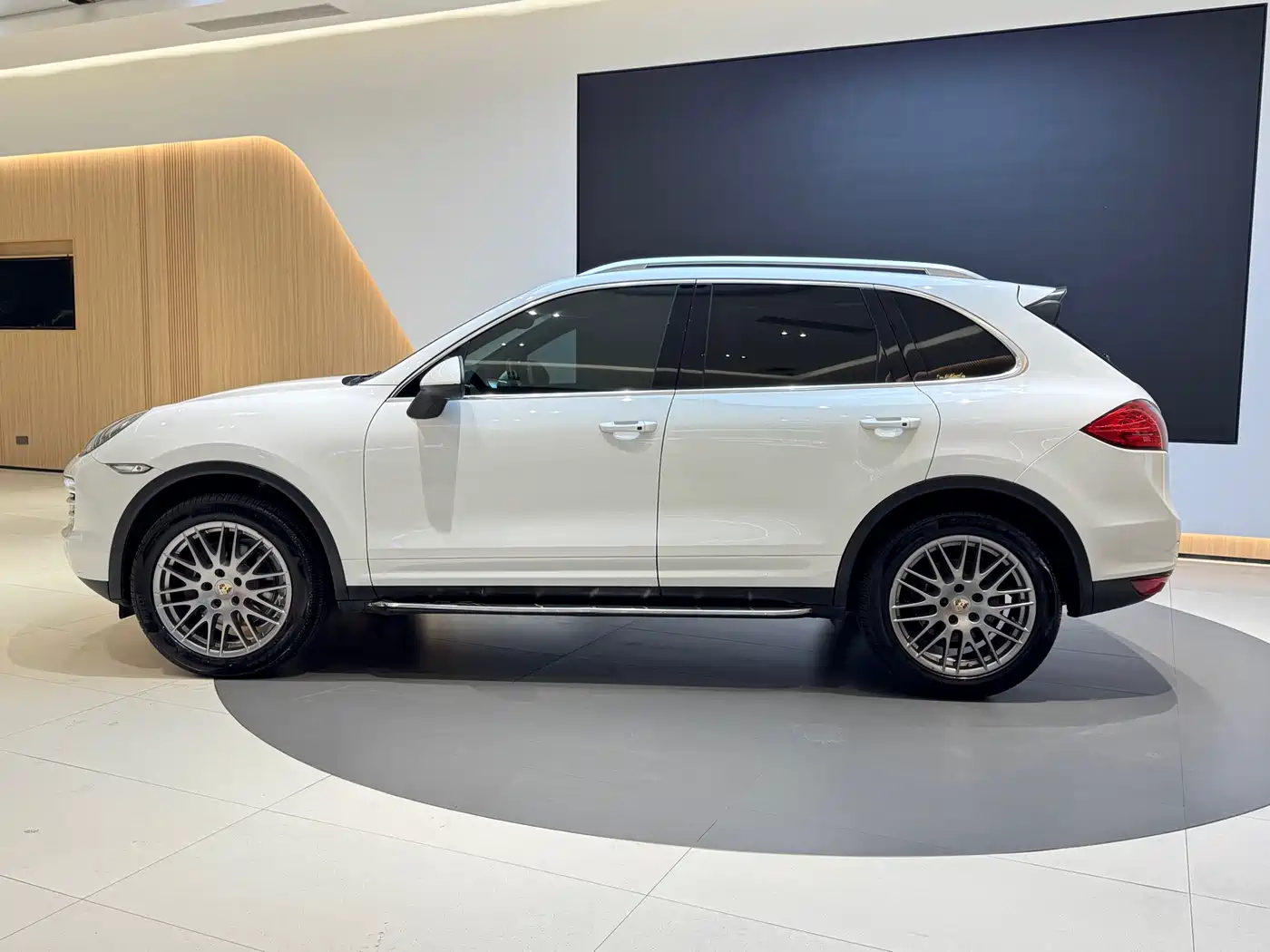 Porsche Cayenne 2011 Cayenne 3.0T фото 4