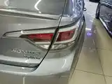 Photo 8 - Hyundai Sonata