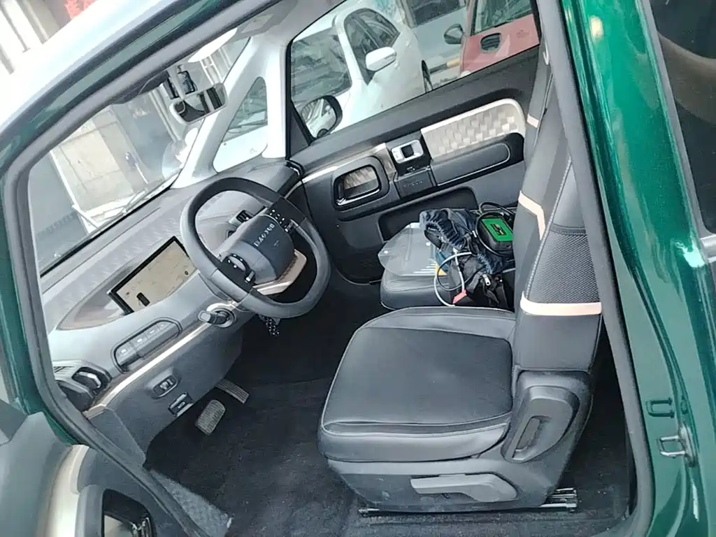 Фото 15 - Baojun KiWi EV
