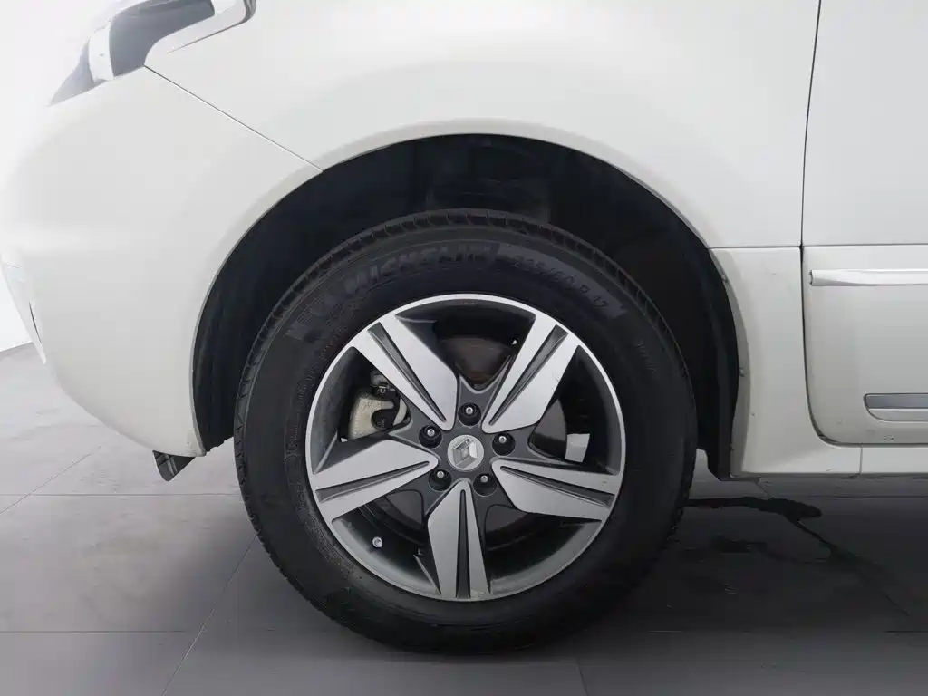 Renault Koleos (Import) 2017 2014 Facelift 2.5L 2WD Comfort Edition