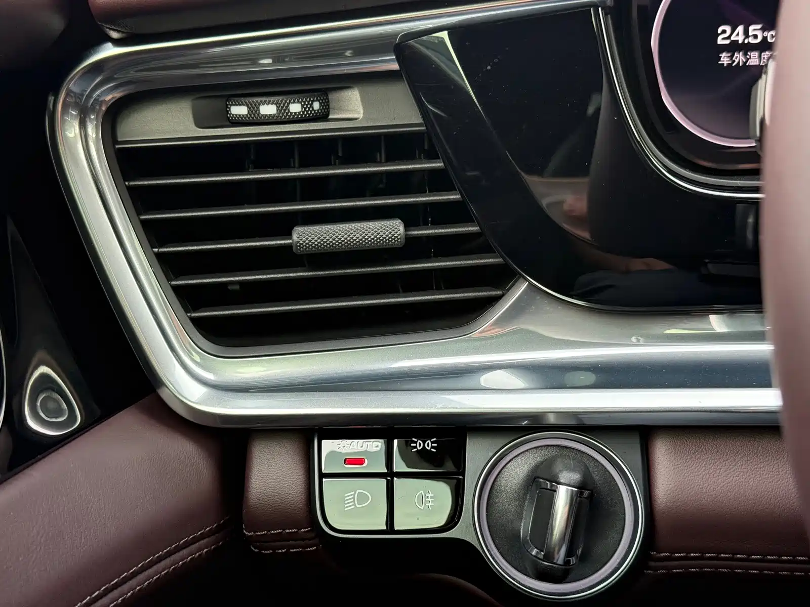 صورة 31 - Porsche Panamera New Energy