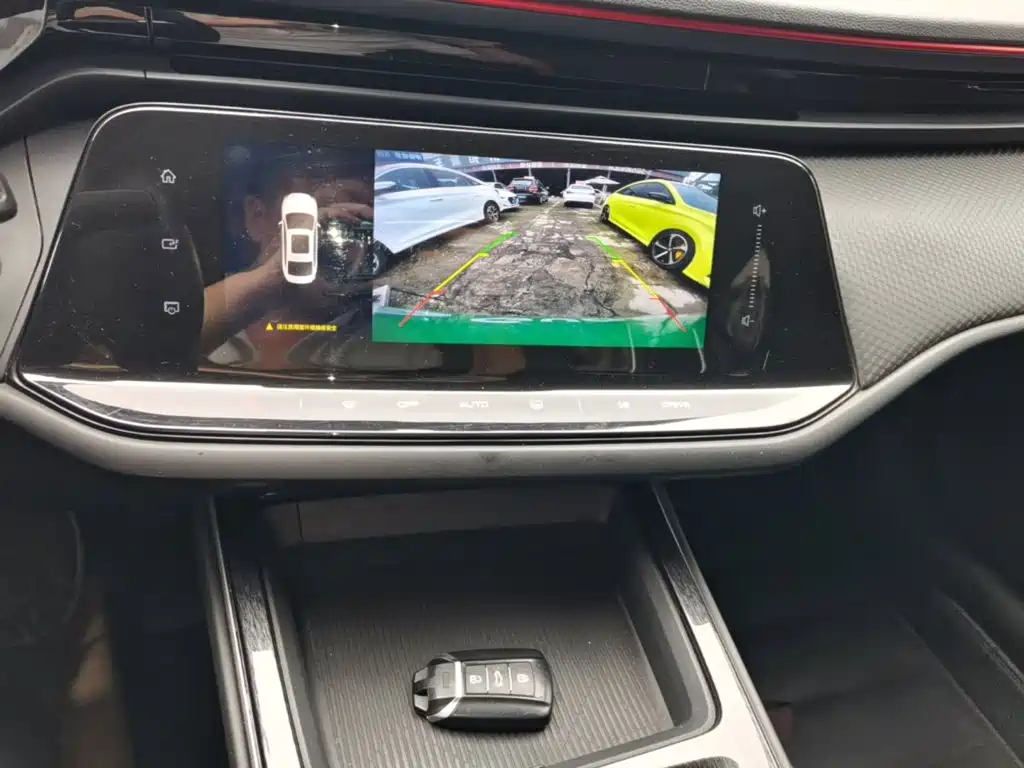 Dongfeng Aeolus Yixuan MAX 2022 2023 1.5T Super Dad Edition