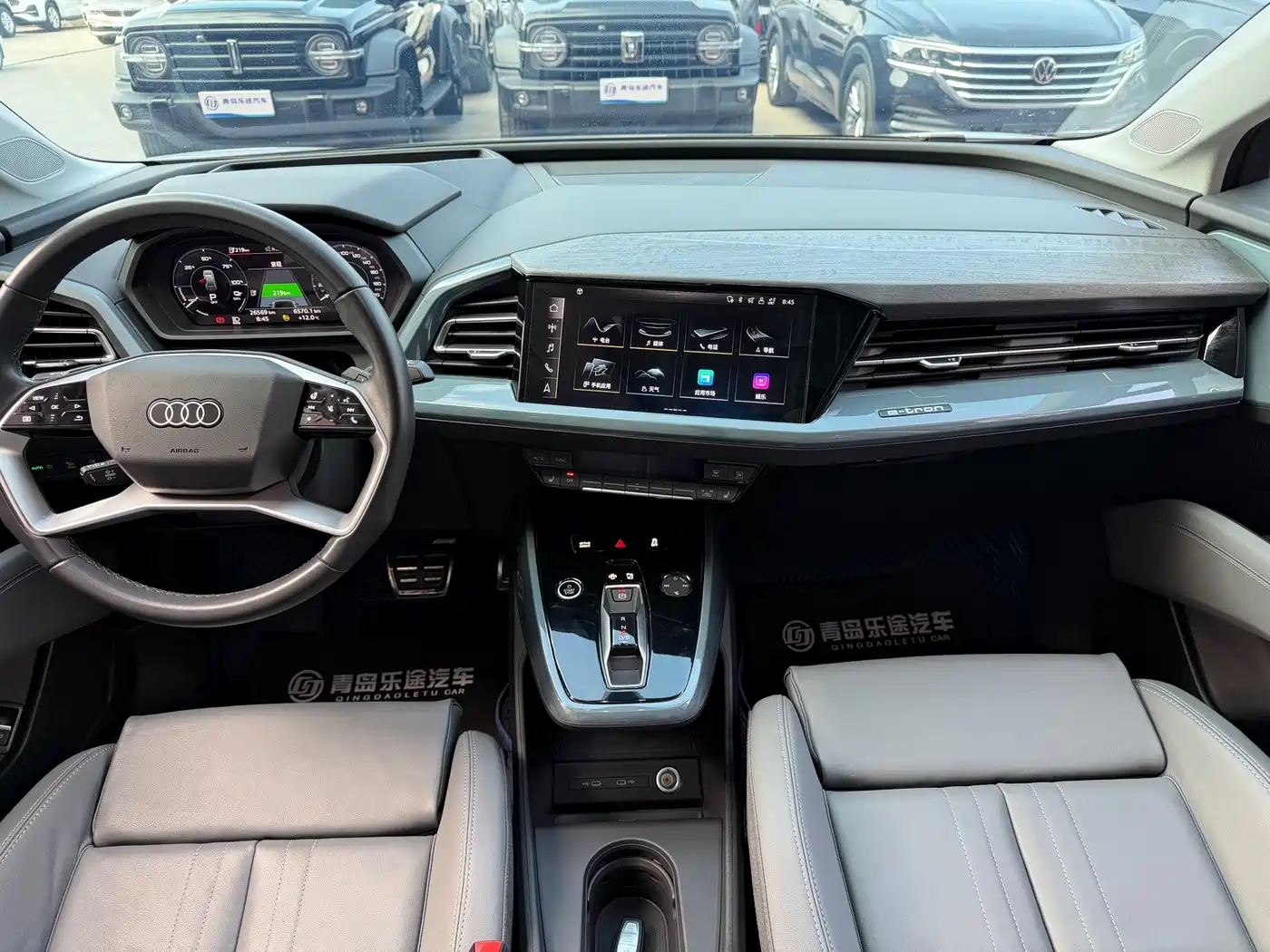 Audi Q5 e-tron 2023 40 e-tron Starlight Edition Brocade Package фото 9