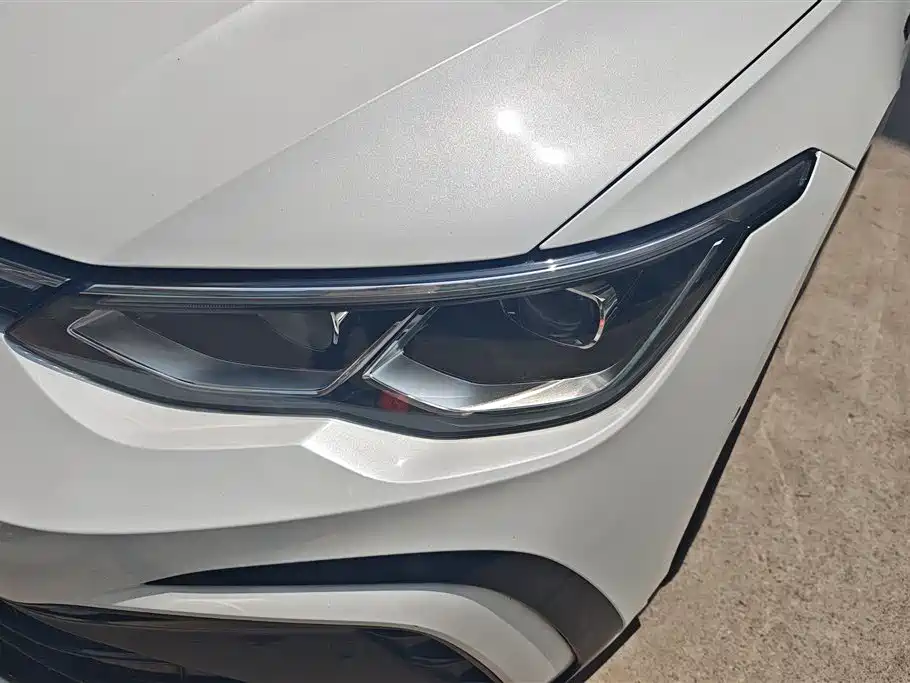 Volkswagen Golf 2021 280TSI DSG R-Line фото 5