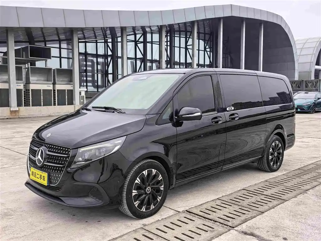 2025 Mercedes-Benz V-Class