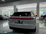 Фото 9 - Li Auto i6