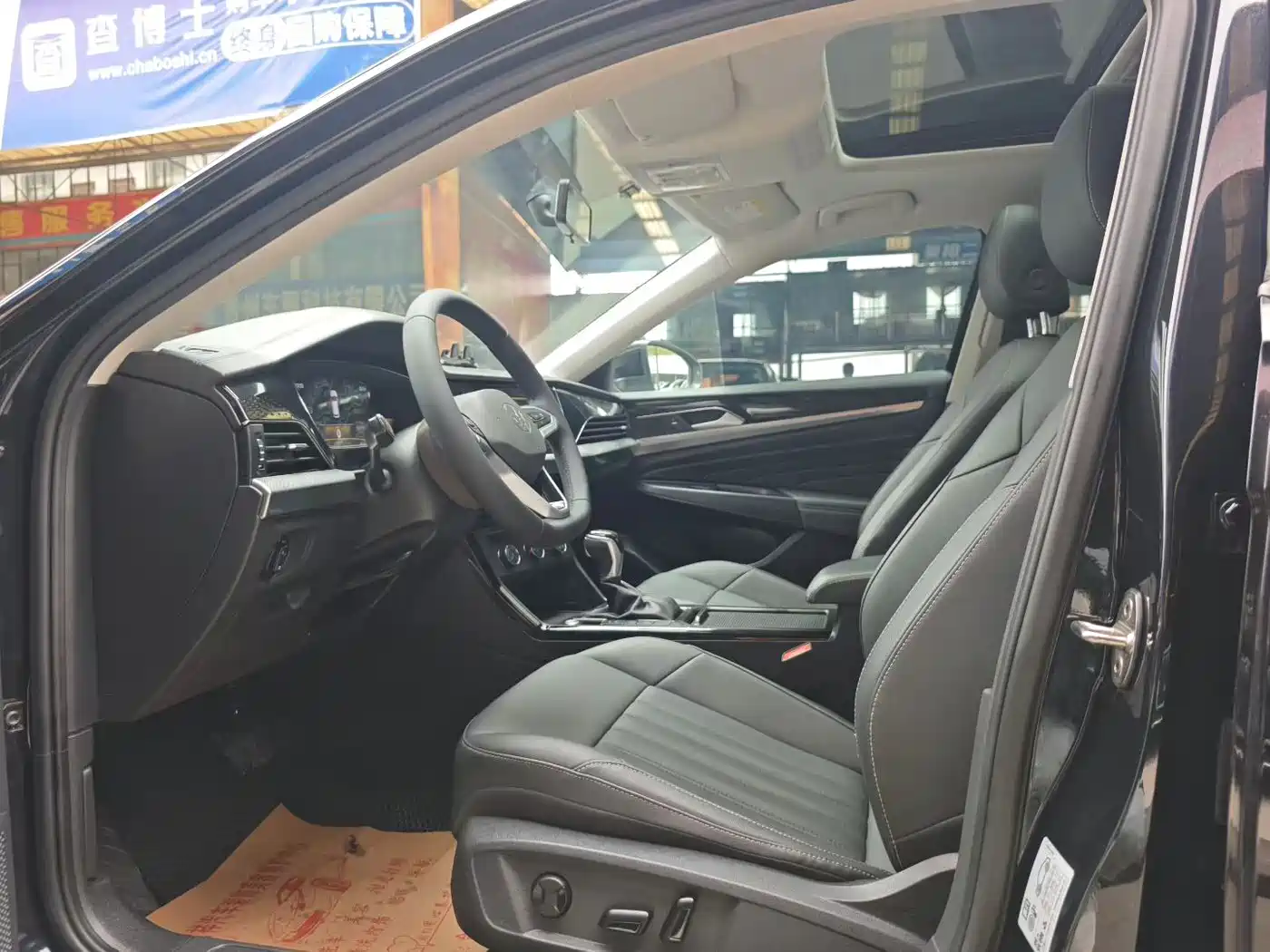 Volkswagen Passat 2022 280TSI Business Edition фото 4