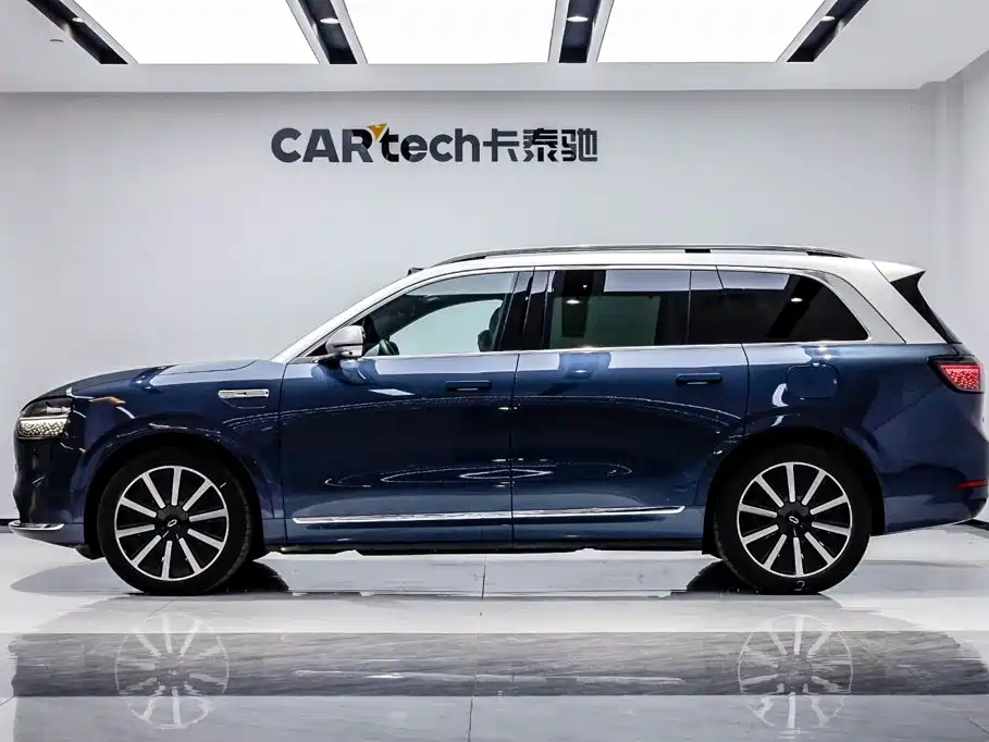 AITO Wenjie AITO M9 2024 2024 Range Extender Max Edition 42kWh 6-seater