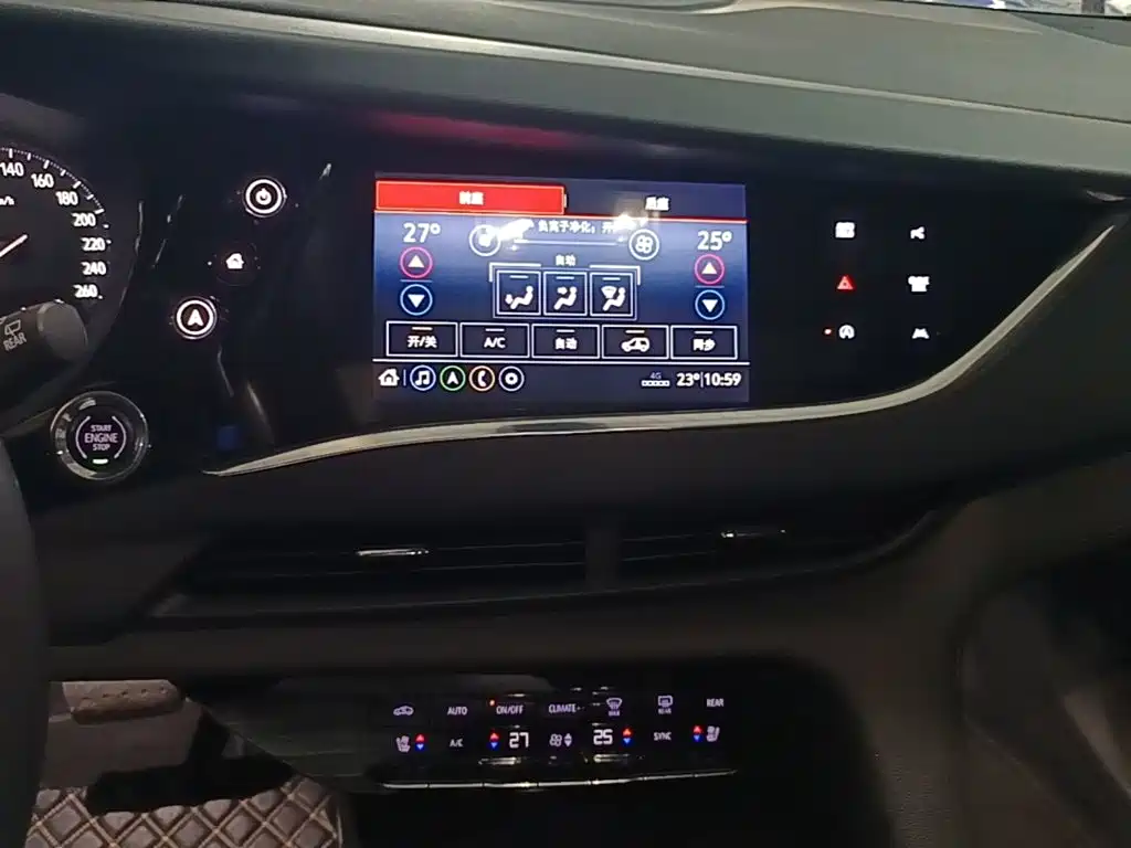Фото 13 - Buick Enclave