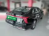 Фото 10 - Hongqi H5