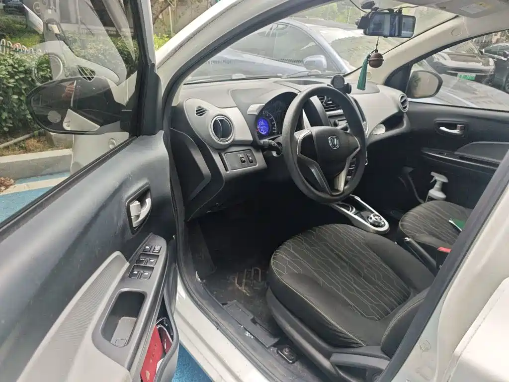 Changan Benben E-Star 2021 2021 National Edition Heartjoy LFP (31.86kWh)
