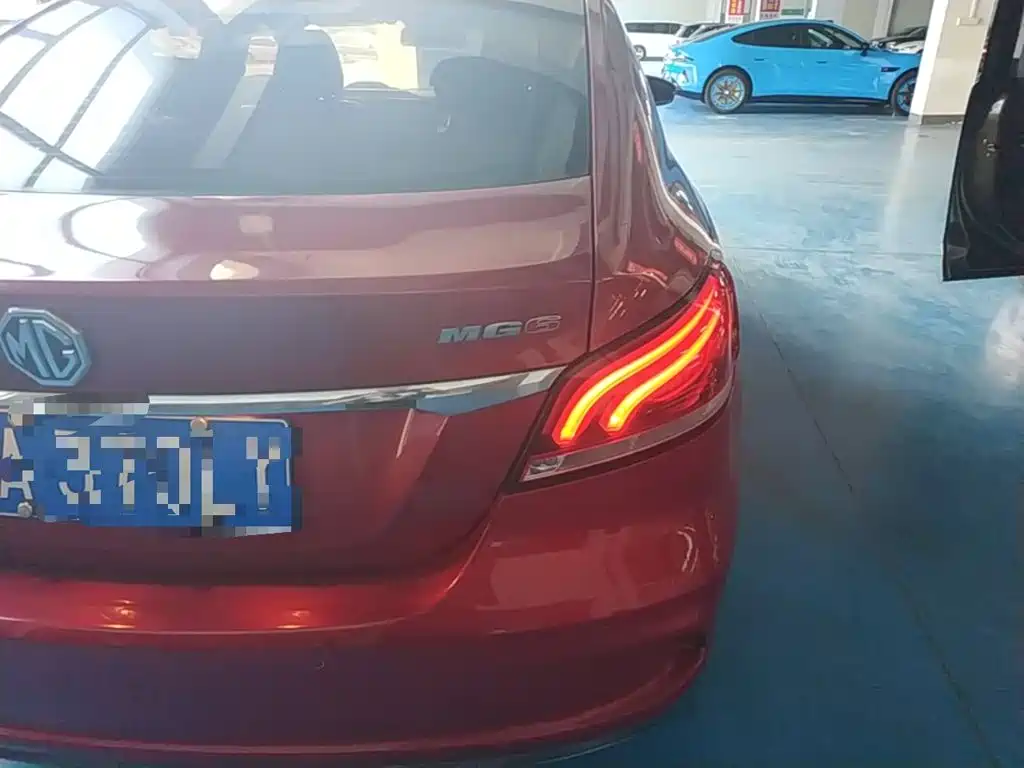 MG MG6 2018 2017 20T Automatic Luxury Smart Connect Version (China V)