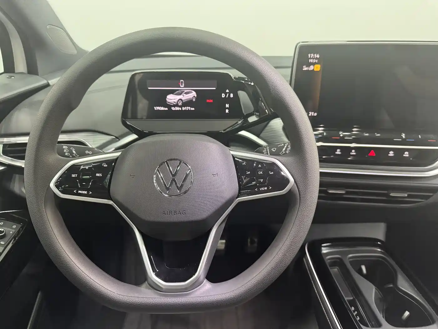 VOLKSWAGEN ID.4 CROZZ