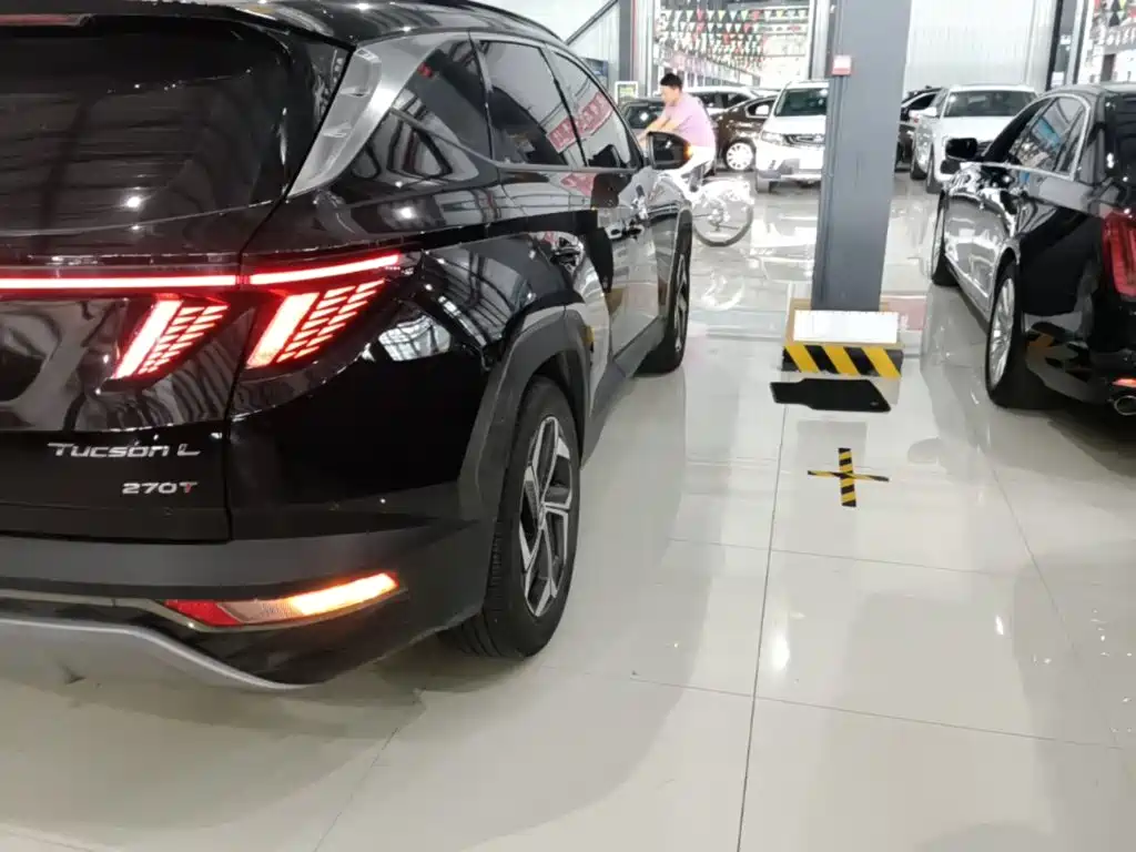صورة 8 - Hyundai Tucson