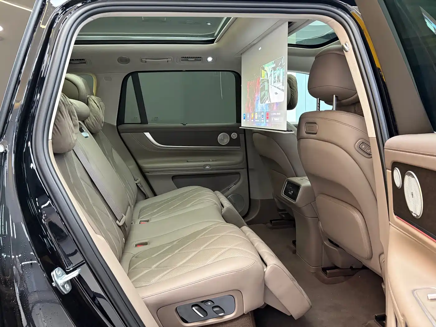 AITO Wenjie AITO M9 2026 2025 Extended Range Ultra 52kWh 5-Seater