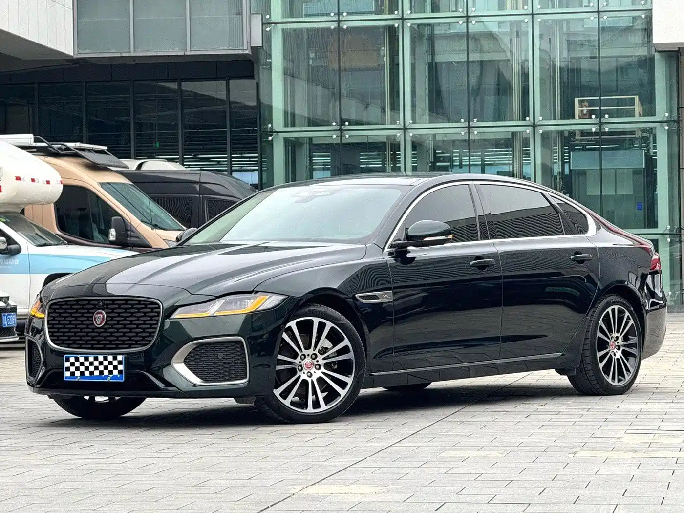 Jaguar XFL 2024 — пригон из Китая