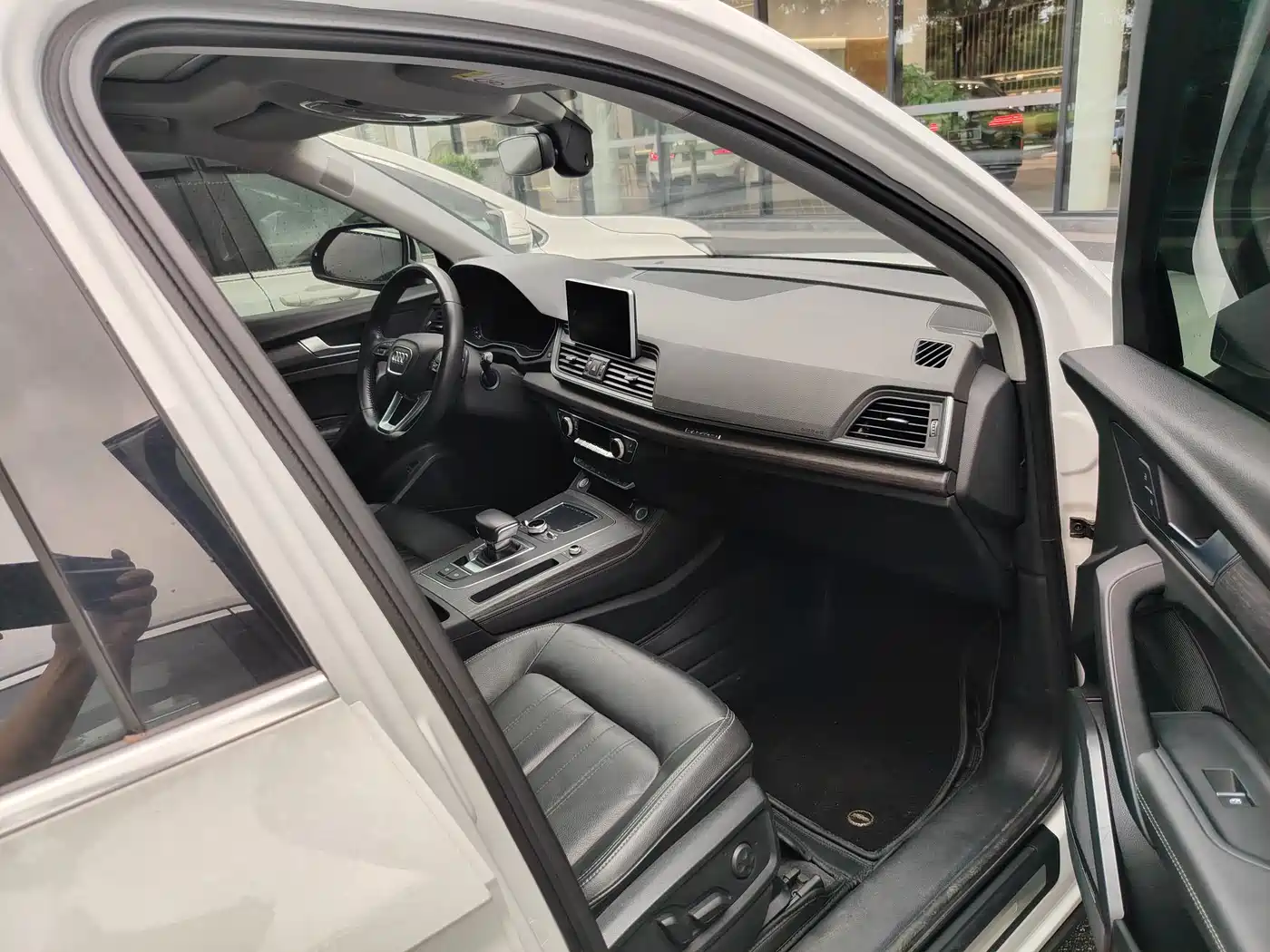 Audi Q5L 2020 45 TFSI Premium Elegance фото 18