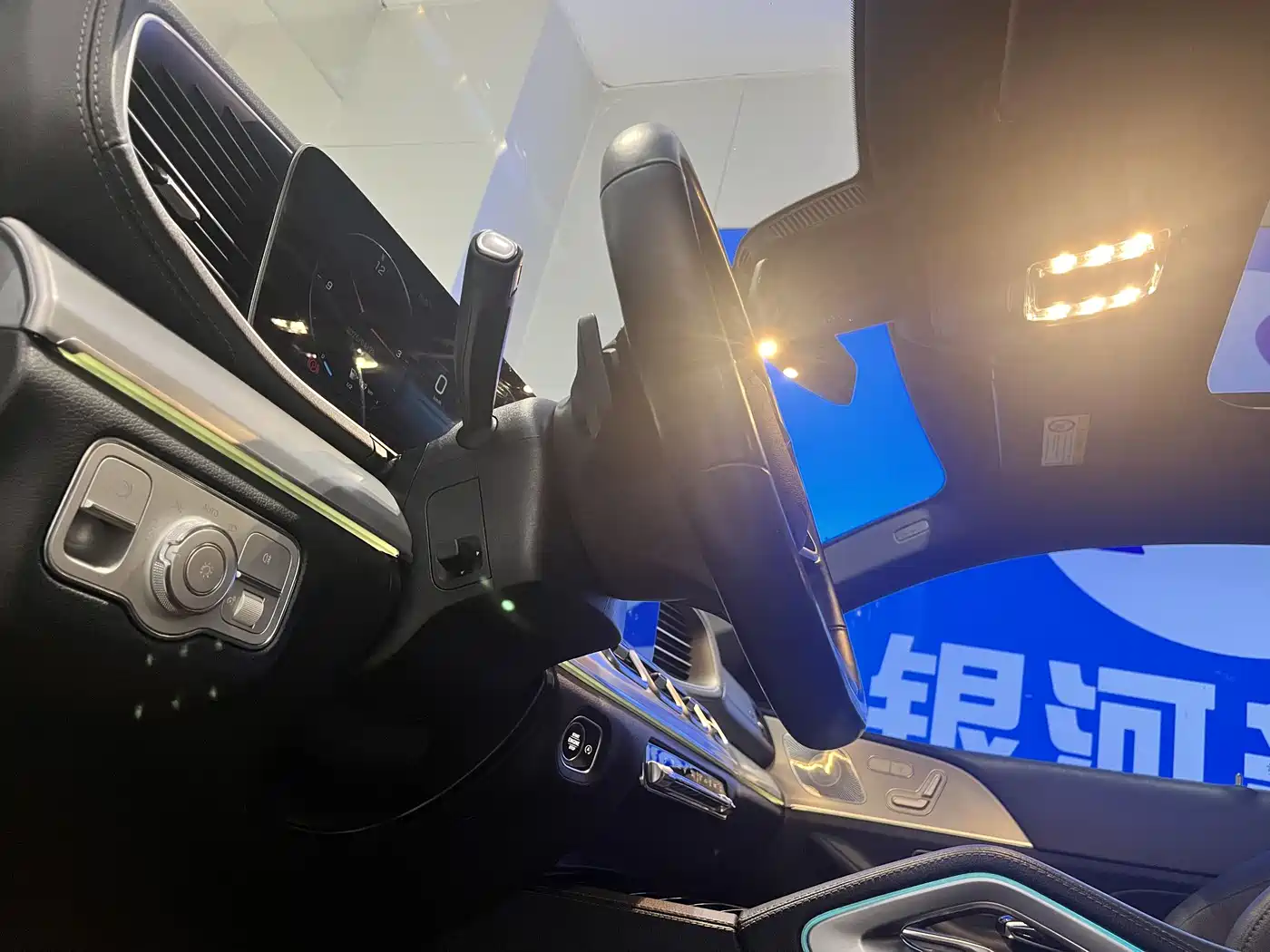 Mercedes-Benz GLE Coupe 2020 GLE 450 4MATIC Coupe SUV Fashion фото 6