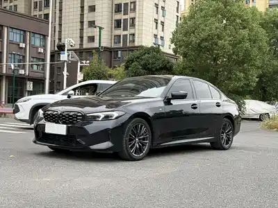 BMW 3