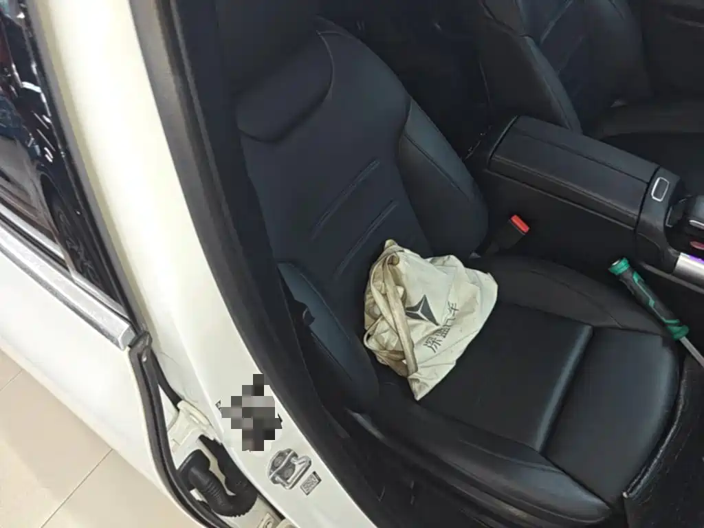 Mercedes-Benz GLA 2023 2023 GLA 220