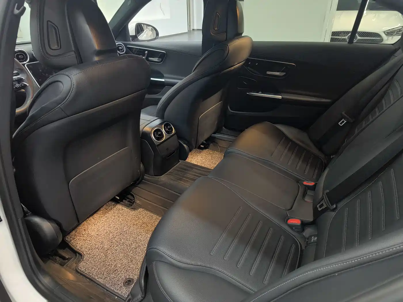 Mercedes-Benz C-Class 2022 C 200 L Sport Version фото 11
