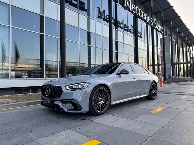 Mercedes-Benz S-Class AMG Hybrid 2025