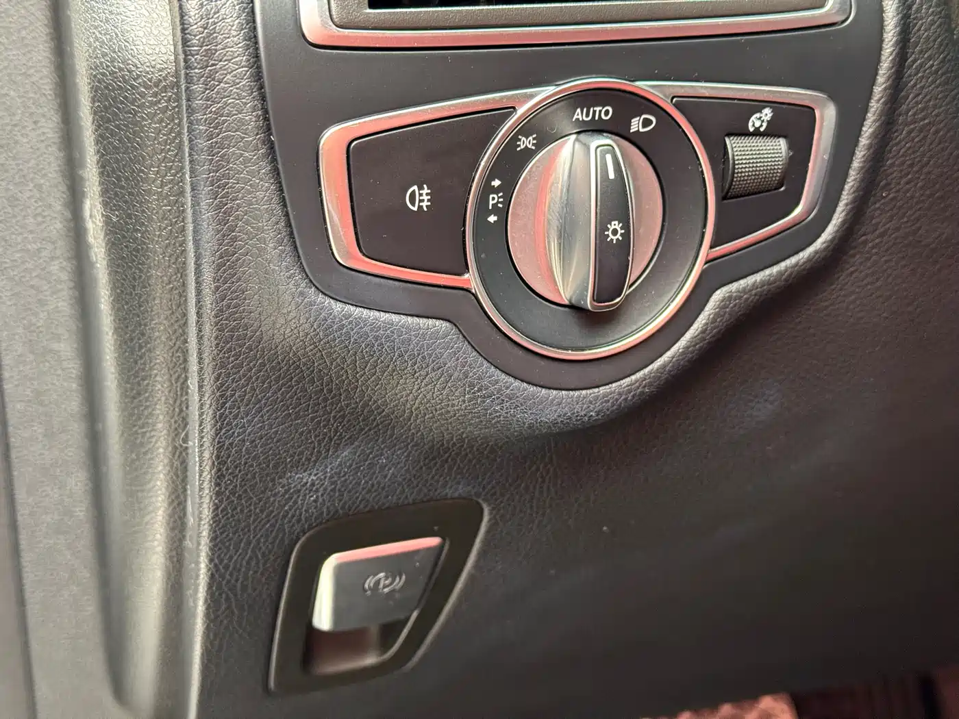 Mercedes-Benz GLC 2020 Facelift GLC 300 L 4MATIC Dynamic фото 12