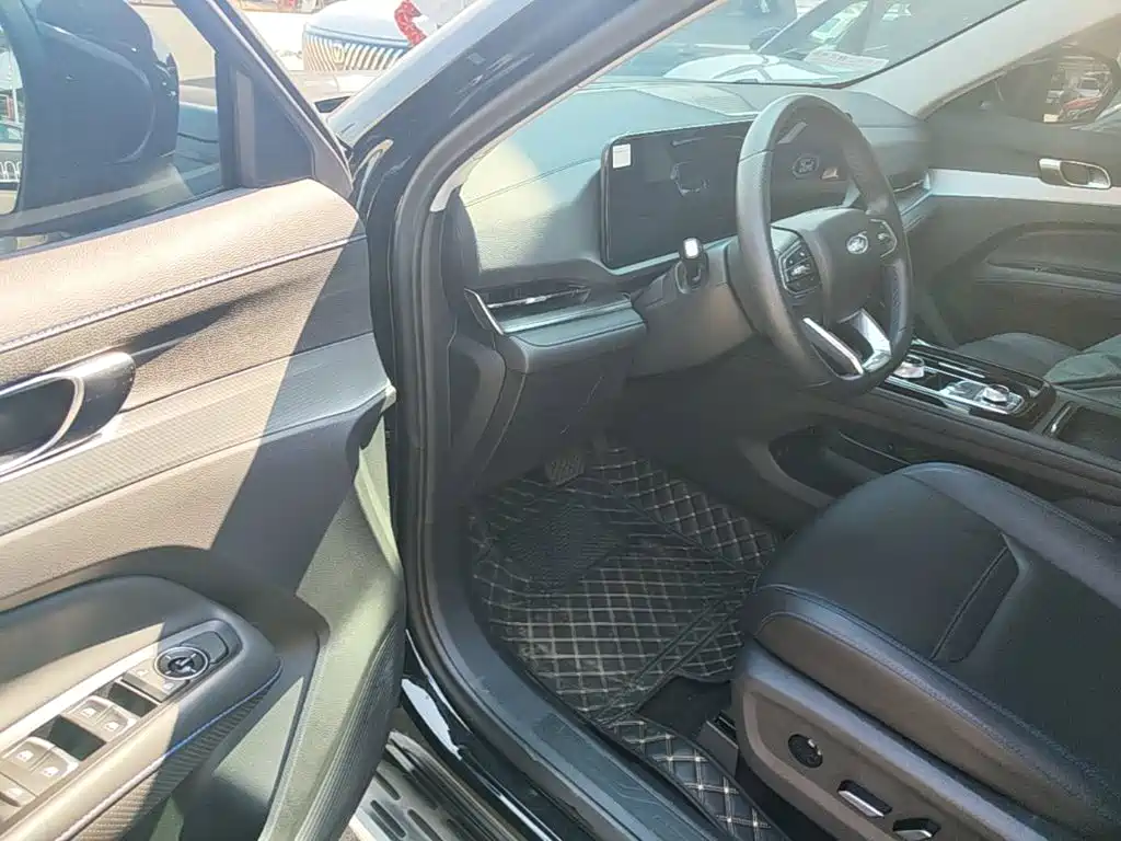 Ford Lingrui 2025 2025 EcoBoost 170 Platinum