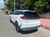 Фото 7 - Geely Atlas