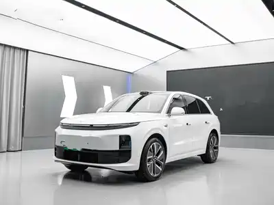 Li Auto L6