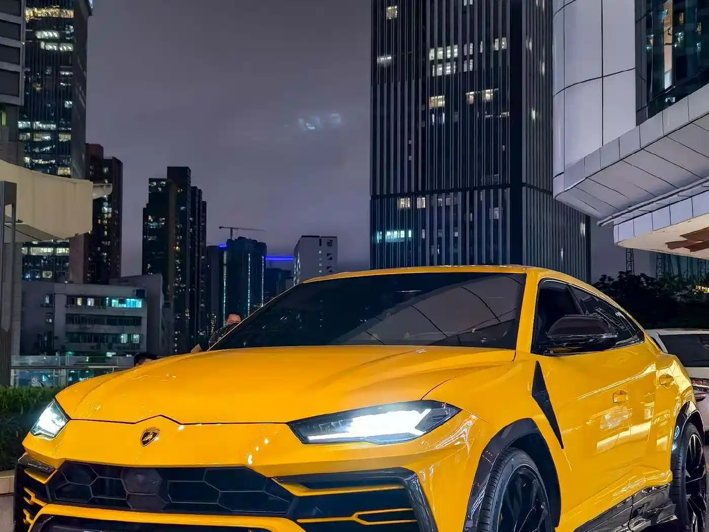Lamborghini Urus 2021 4.0T V8